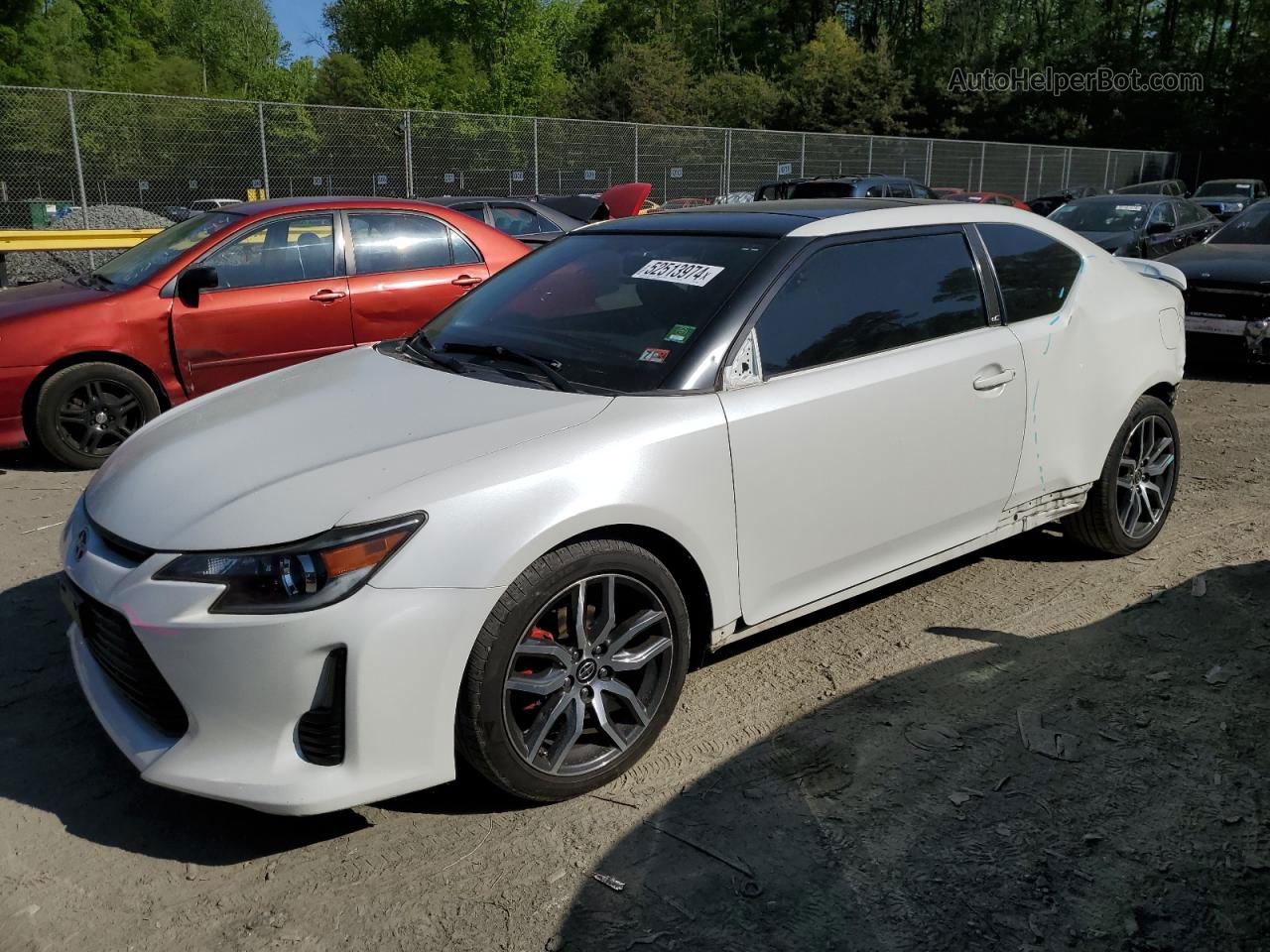 2015 Toyota Scion Tc  White vin: JTKJF5C74FJ001821