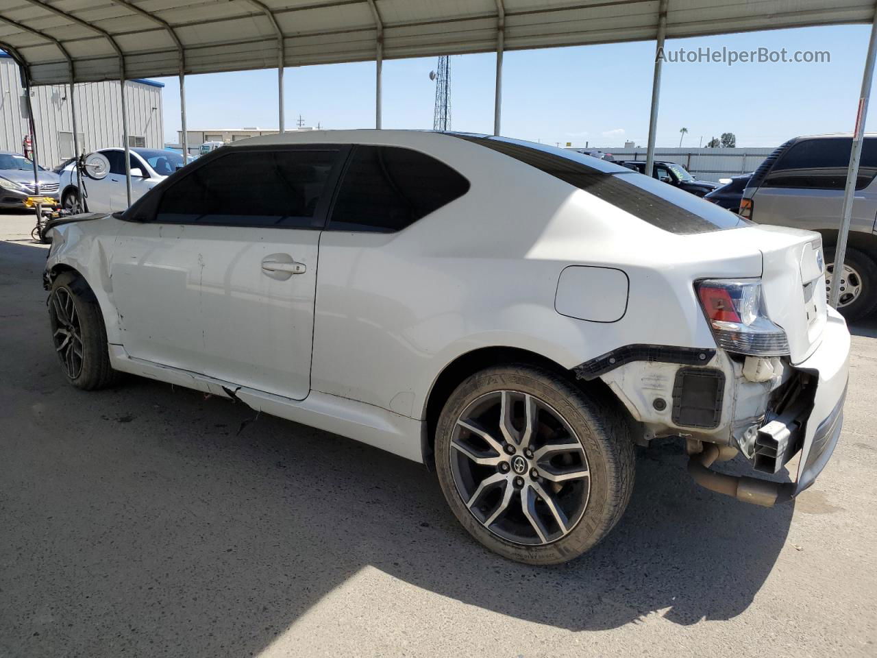 2015 Toyota Scion Tc  White vin: JTKJF5C74FJ011636