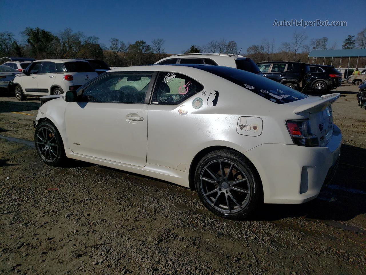 2015 Toyota Scion Tc  White vin: JTKJF5C75FJ010897