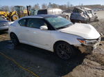 2015 Toyota Scion Tc  White vin: JTKJF5C75FJ010897