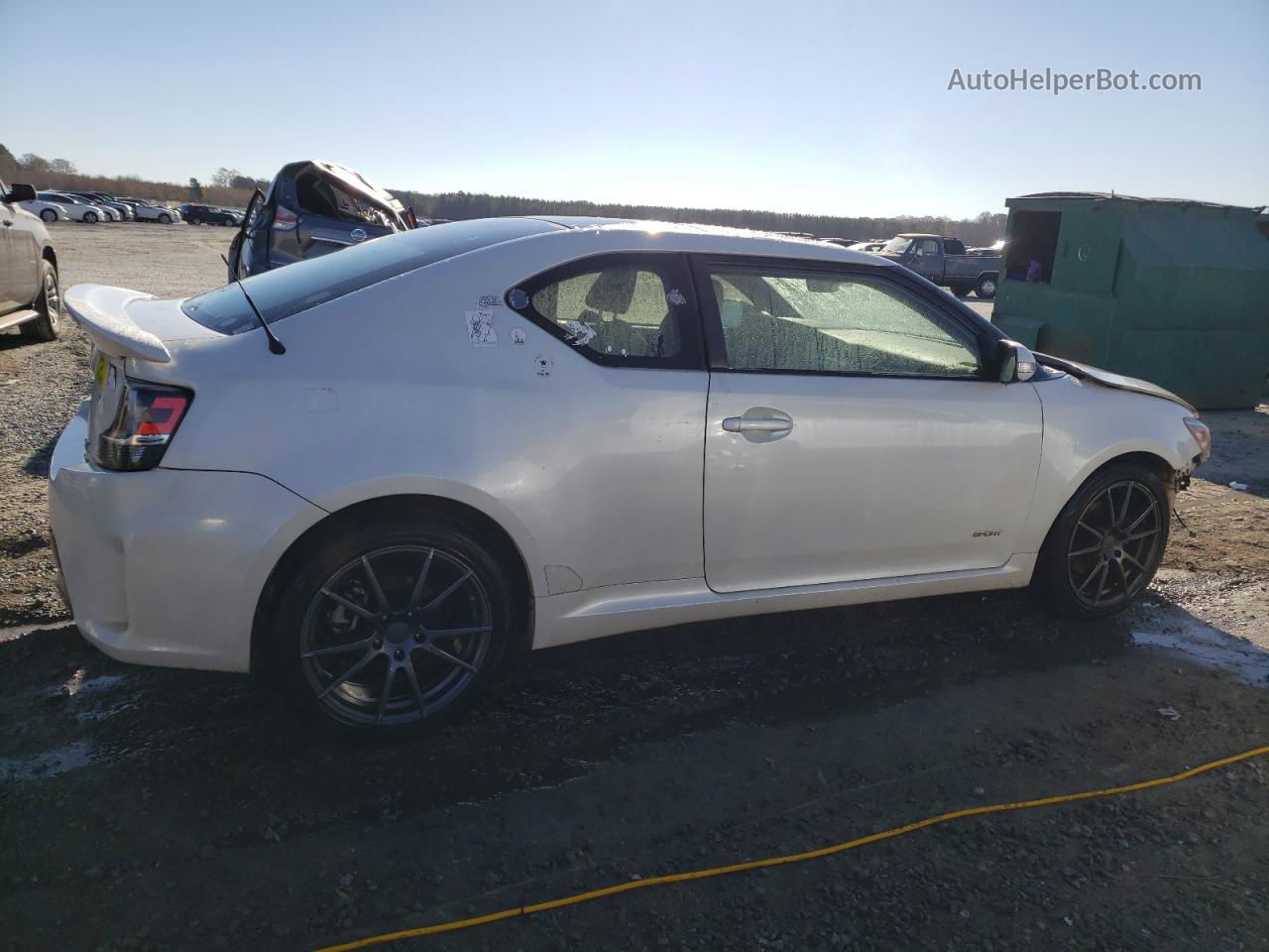 2015 Toyota Scion Tc  White vin: JTKJF5C75FJ010897