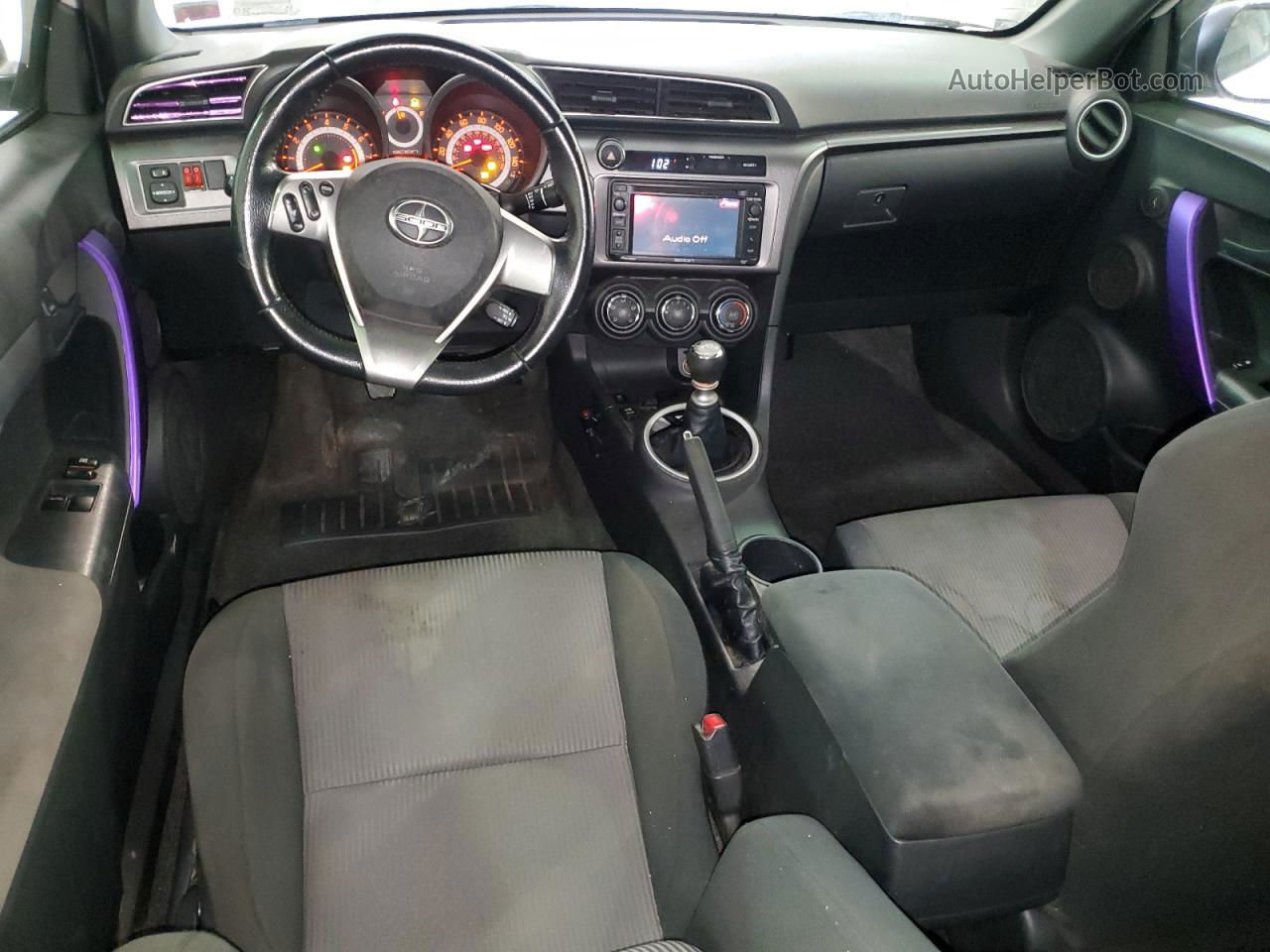 2015 Toyota Scion Tc  Белый vin: JTKJF5C76F3089338