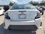 2015 Toyota Scion Tc  White vin: JTKJF5C76FJ009628