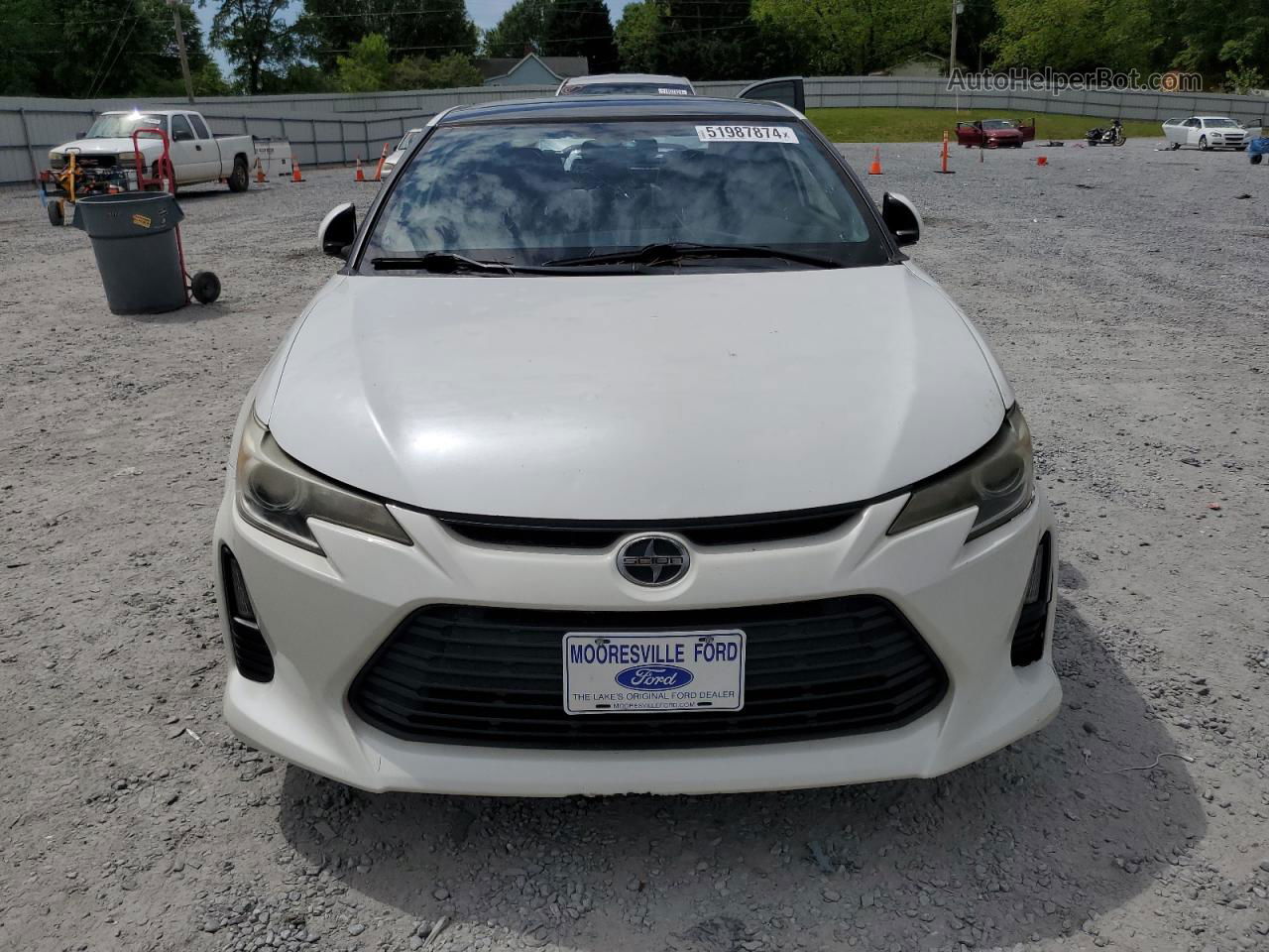 2015 Toyota Scion Tc  White vin: JTKJF5C77F3092474