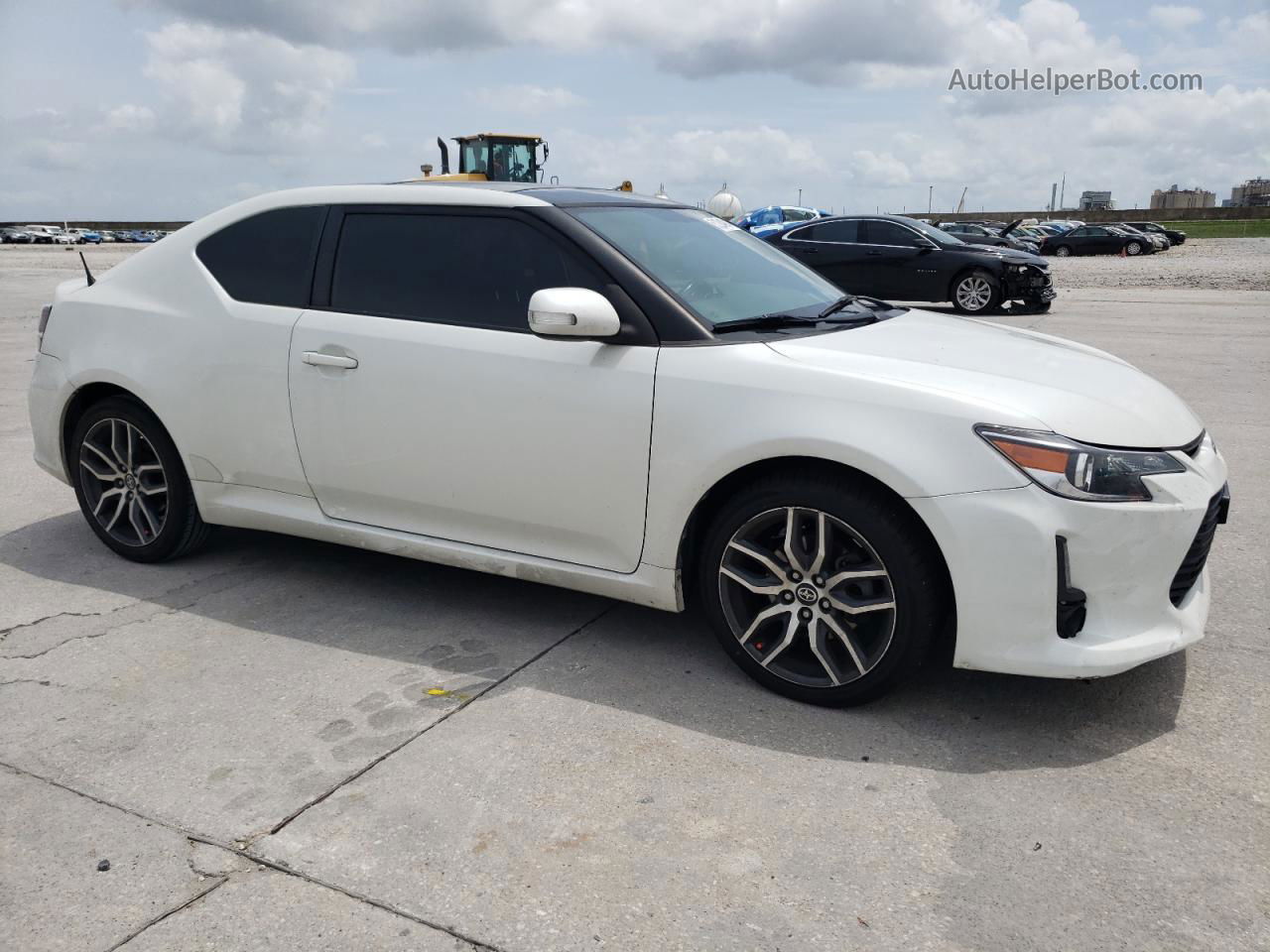 2015 Toyota Scion Tc  White vin: JTKJF5C7XFJ005310