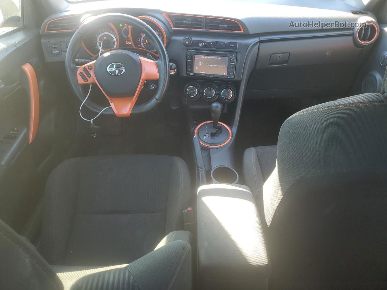 2015 Toyota Scion Tc  Двухцветный vin: JTKJF5C7XFJ006957