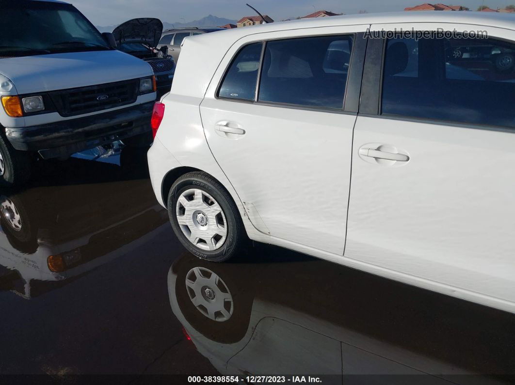 2008 Scion Xd   White vin: JTKKU10408J013206