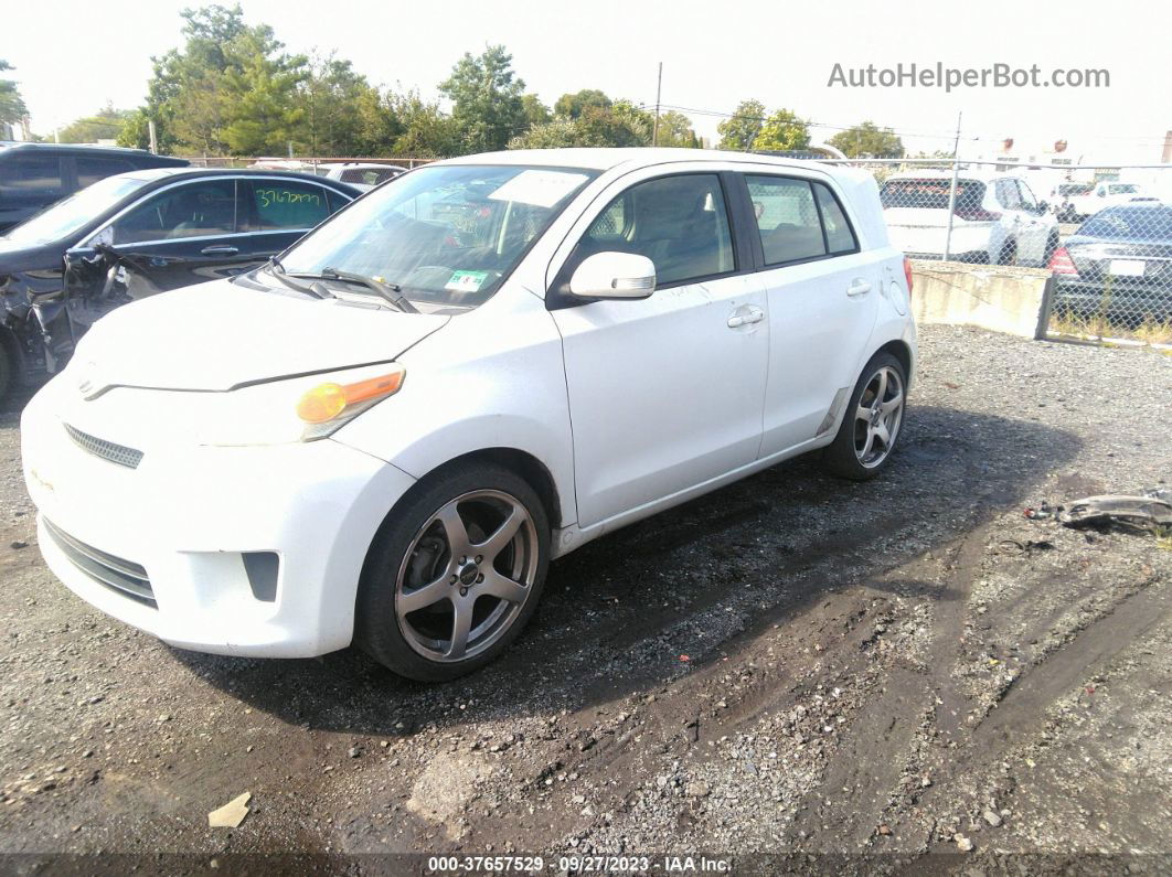 2008 Scion Xd   White vin: JTKKU10418J011495