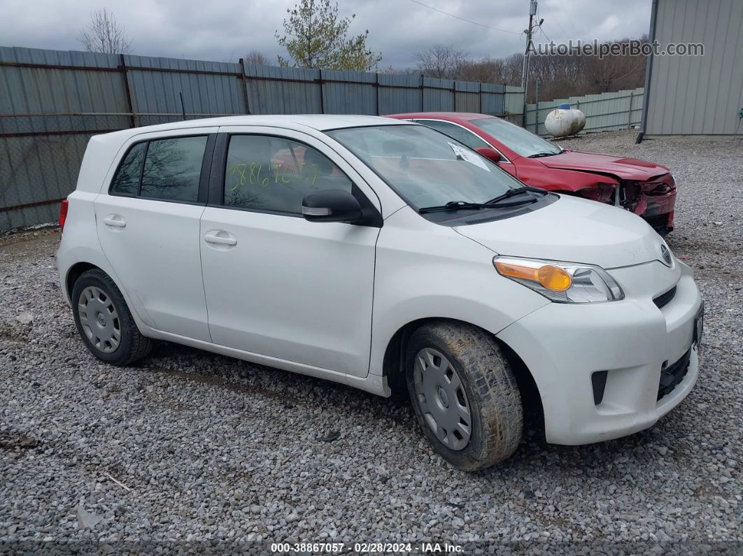 2008 Scion Xd   White vin: JTKKU10448J012284