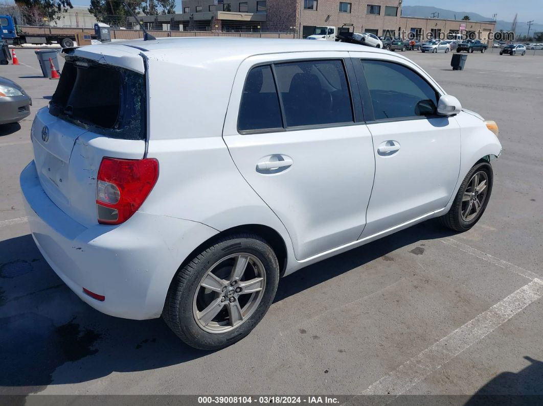 2008 Scion Xd   White vin: JTKKU10448J025651