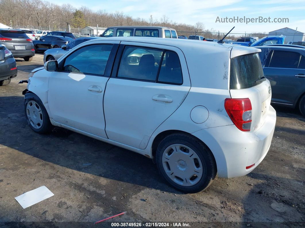 2008 Scion Xd   White vin: JTKKU10458J010771