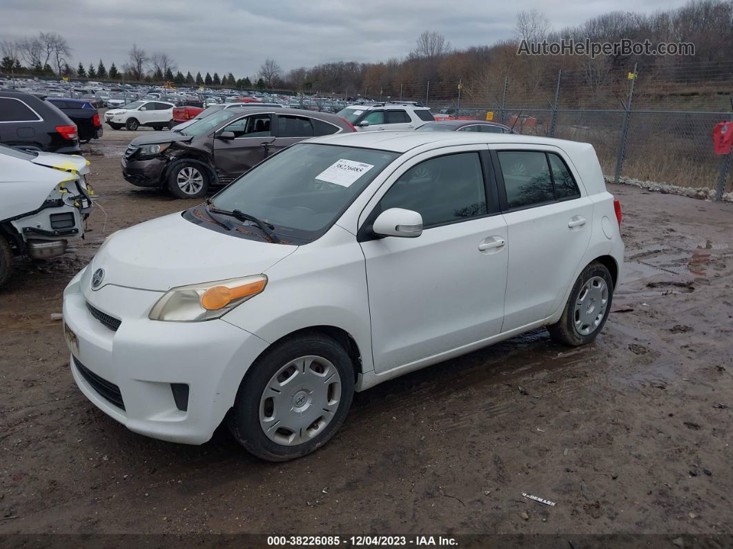 2008 Scion Xd   White vin: JTKKU104X8J020874