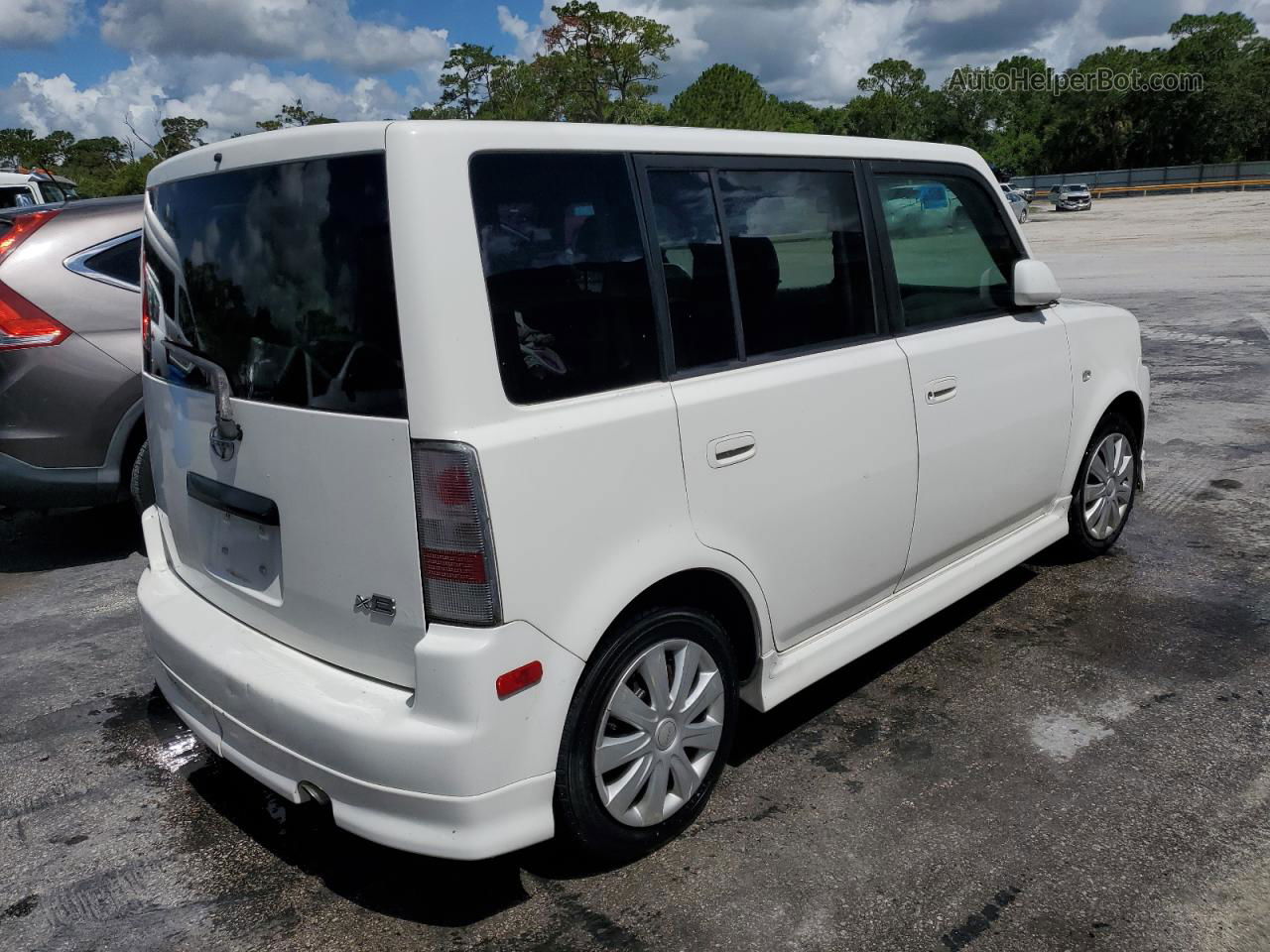 Price & History 2005 Toyota Scion Xb 1.5l 4 vin