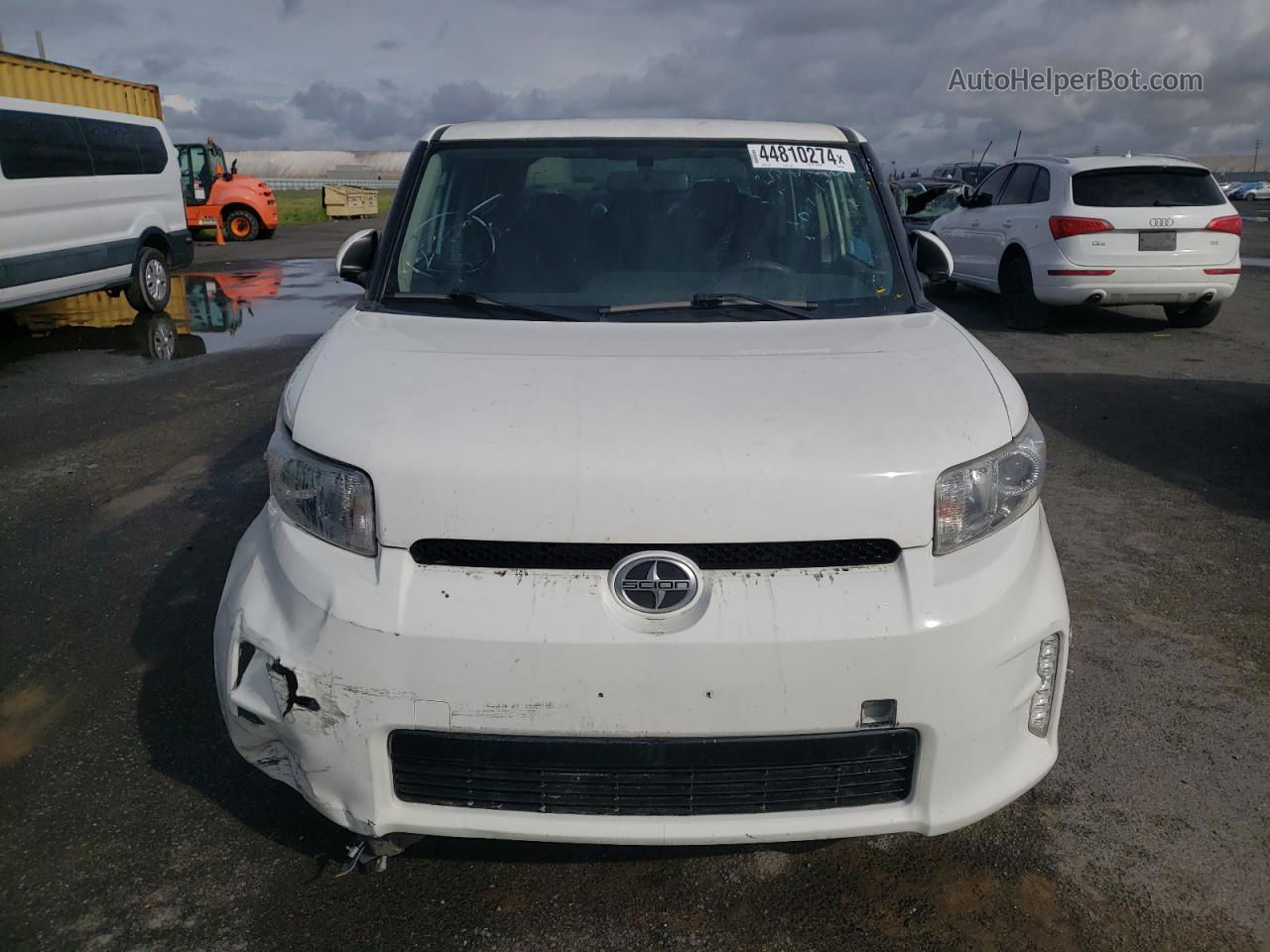 2015 Toyota Scion Xb  White vin: JTLZE4FE2FJ071047