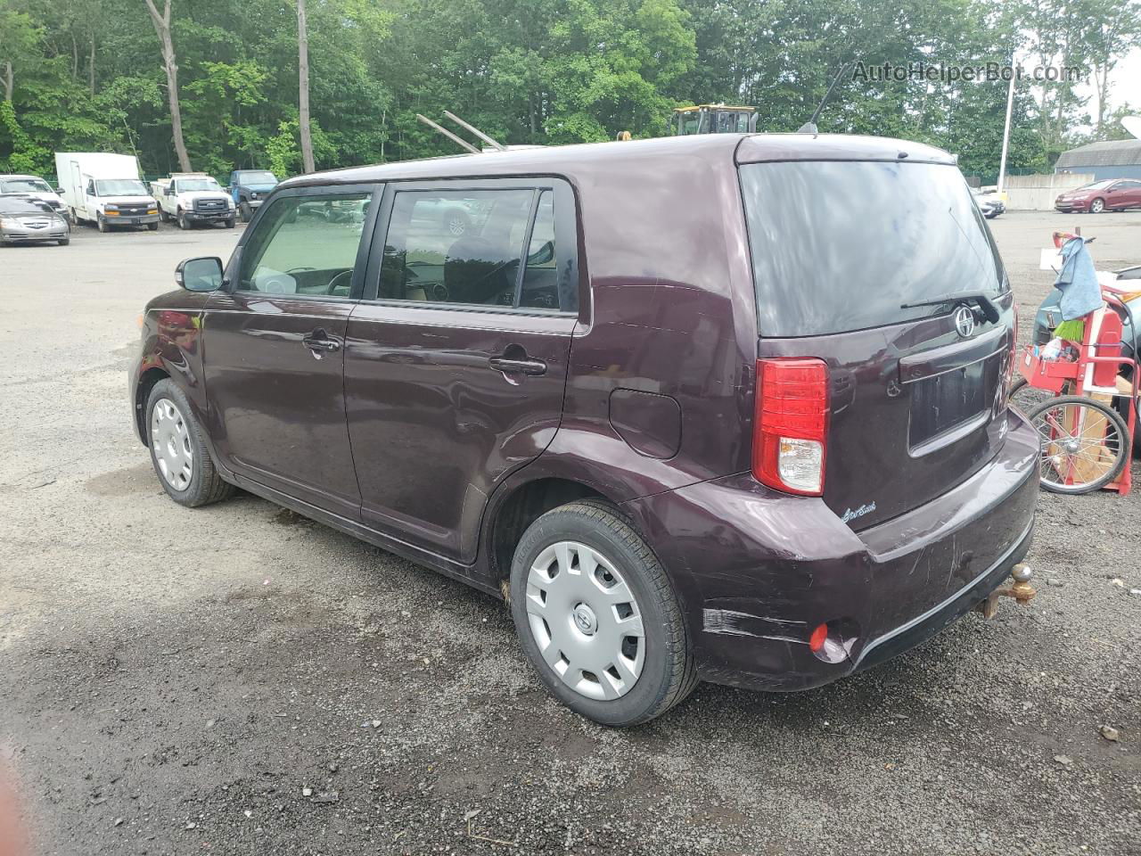 2015 Toyota Scion Xb  Red vin: JTLZE4FE2FJ071274