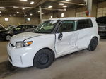 2015 Toyota Scion Xb  White vin: JTLZE4FE3FJ069100