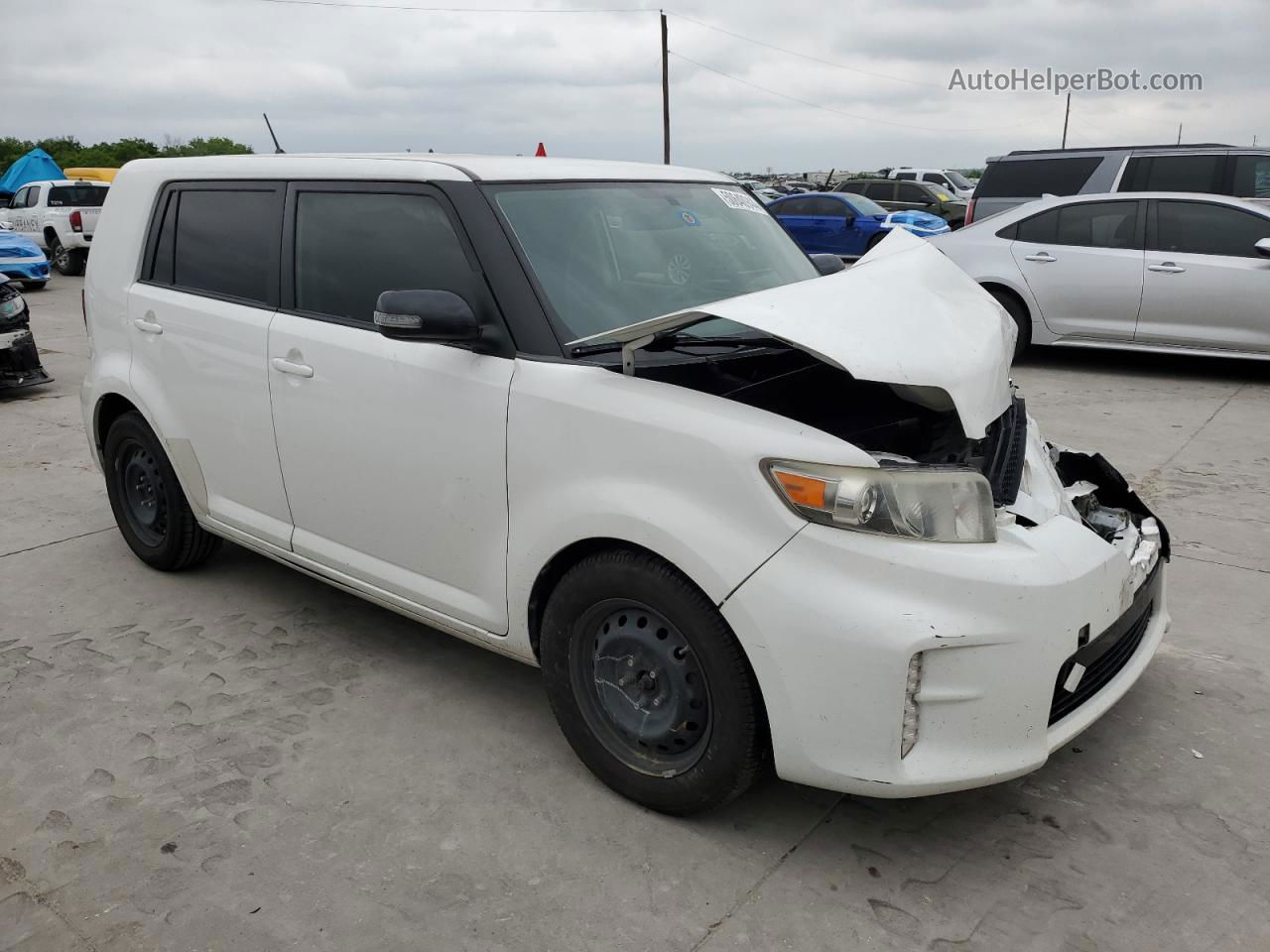 2015 Toyota Scion Xb  White vin: JTLZE4FE4FJ074838