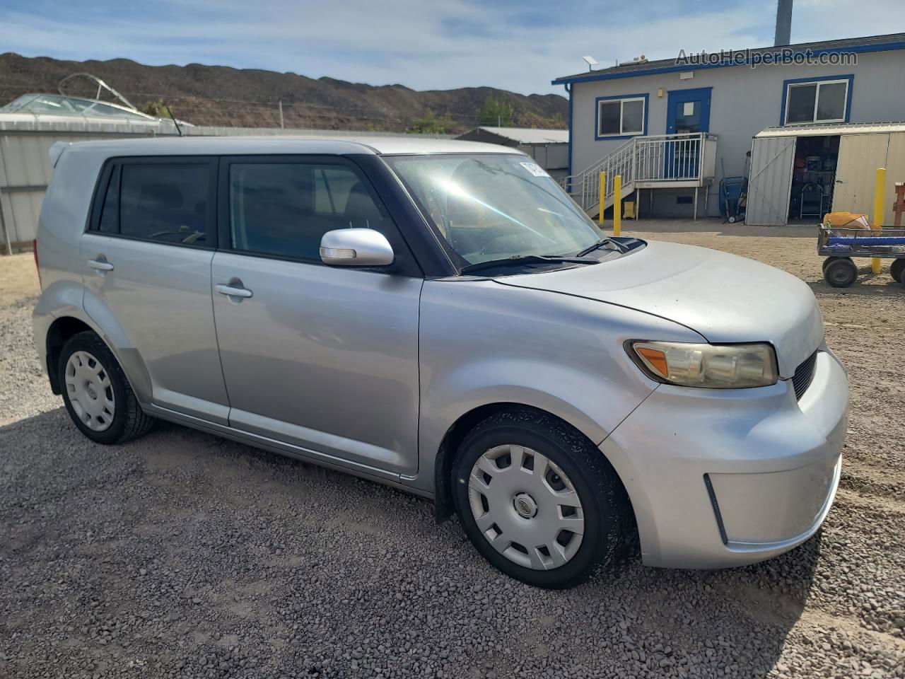 2015 Toyota Scion Xb  Silver vin: JTLZE4FE5FJ082267