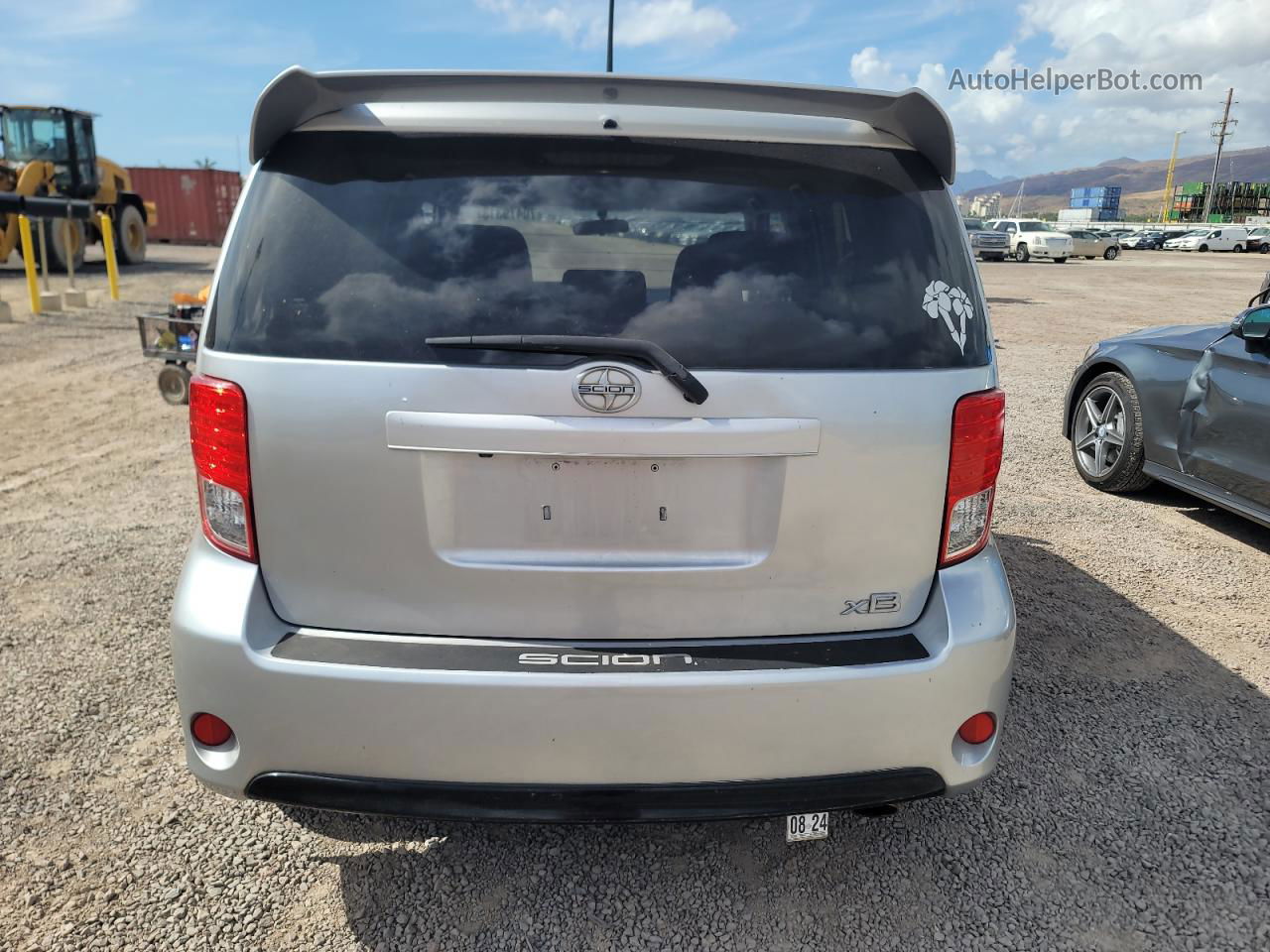 2015 Toyota Scion Xb  Silver vin: JTLZE4FE5FJ082267