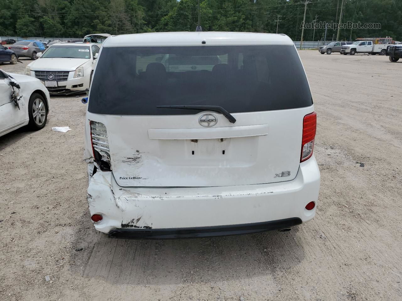 2015 Toyota Scion Xb  White vin: JTLZE4FE6FJ077241