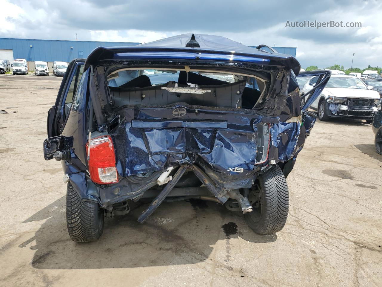 2015 Toyota Scion Xb  Blue vin: JTLZE4FE6FJ080625