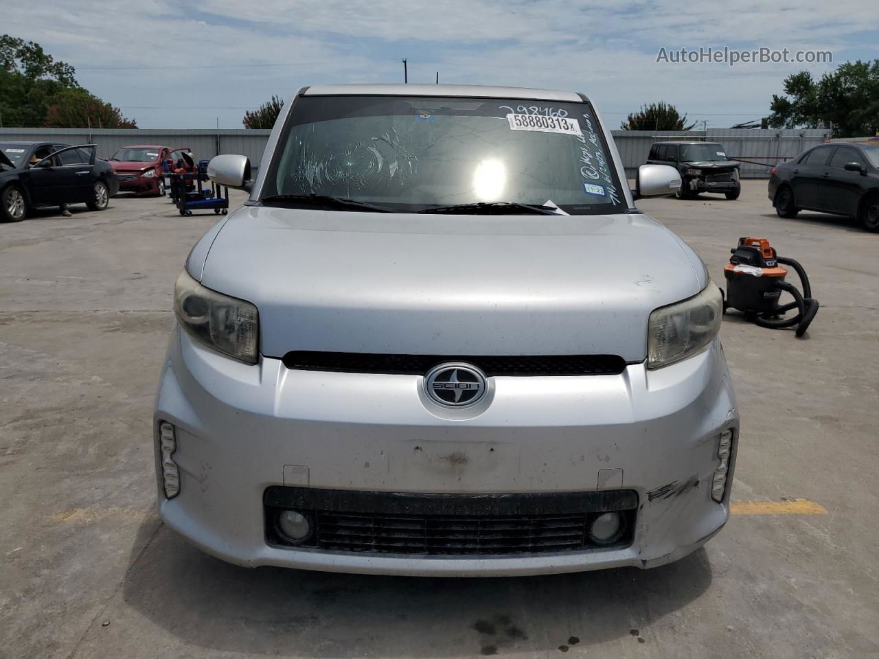 2015 Toyota Scion Xb  Silver vin: JTLZE4FE7FJ074297