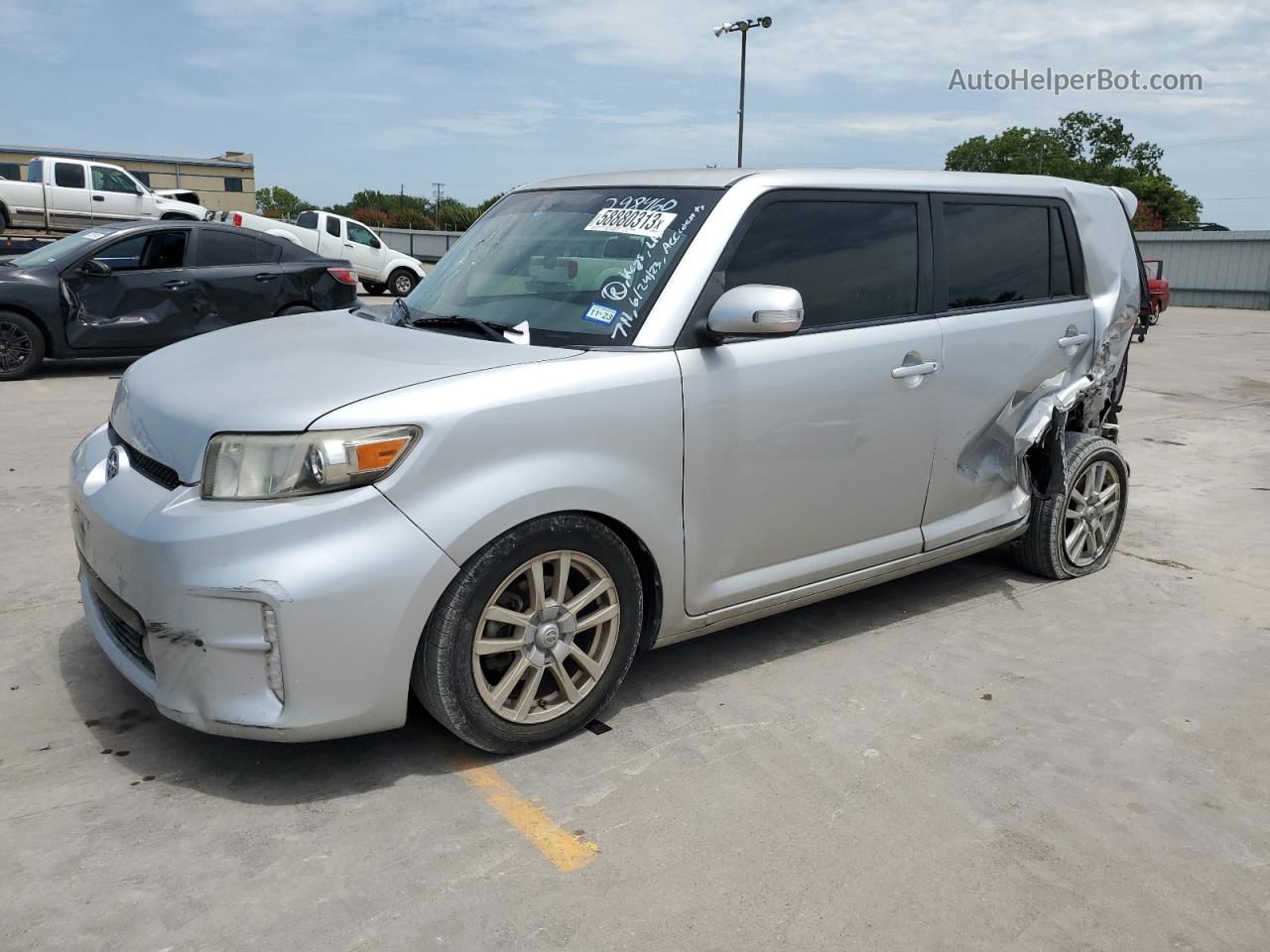 2015 Toyota Scion Xb  Silver vin: JTLZE4FE7FJ074297