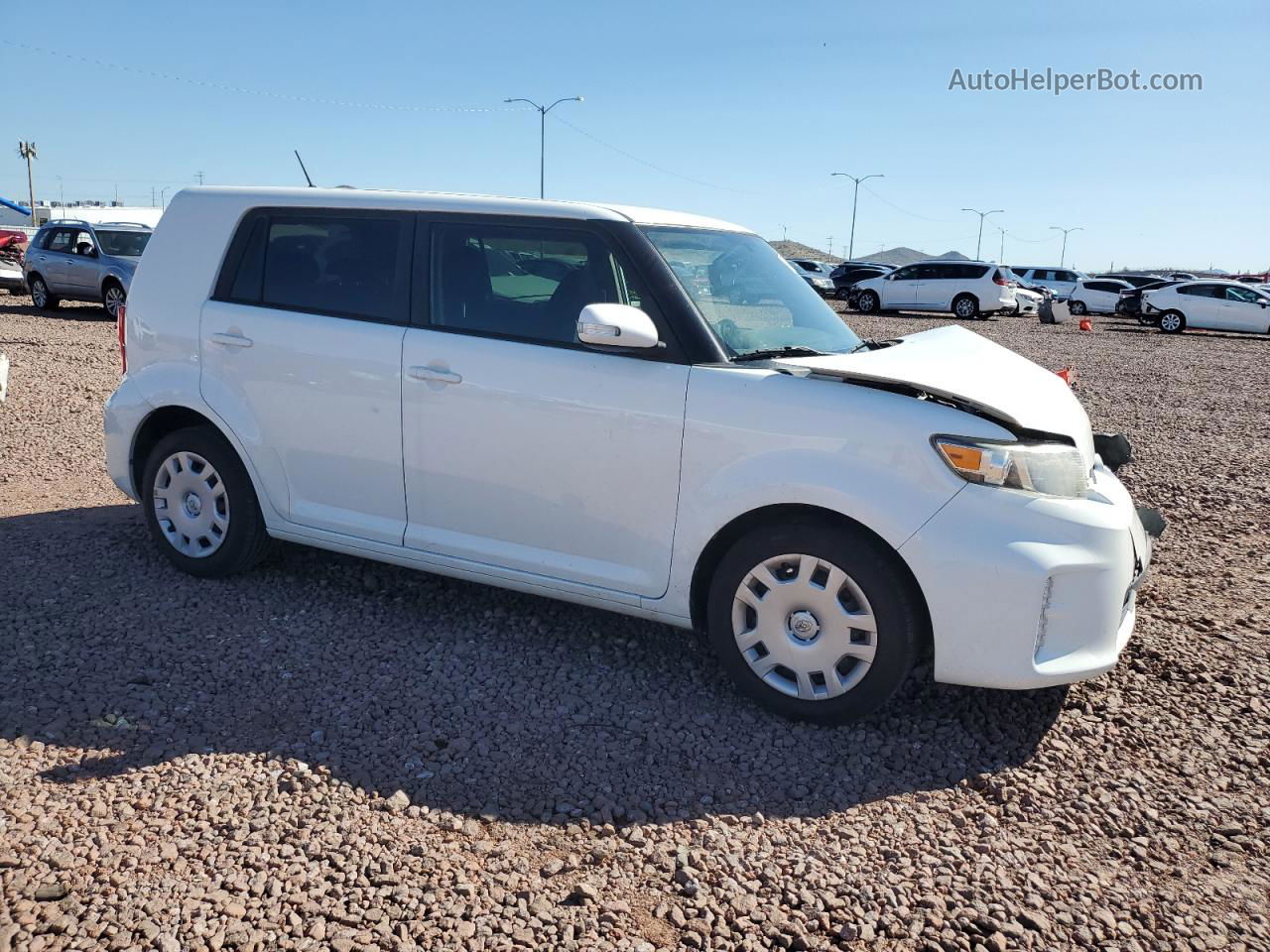 2015 Toyota Scion Xb  White vin: JTLZE4FE7FJ078396