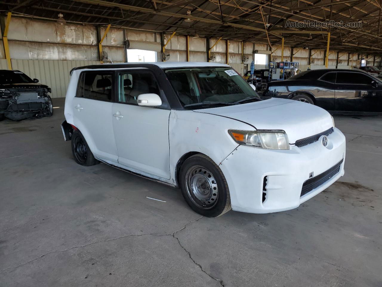 2015 Toyota Scion Xb  White vin: JTLZE4FE8FJ071246