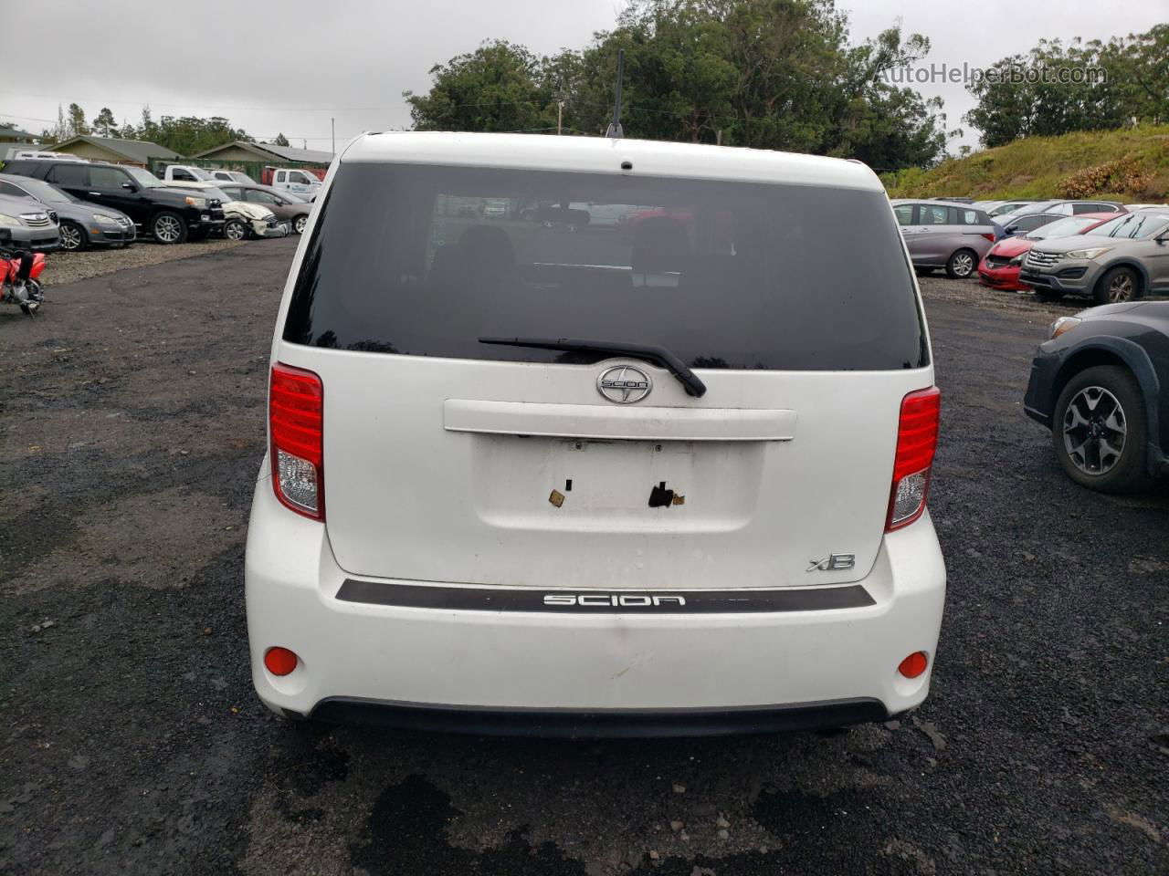 2015 Toyota Scion Xb  White vin: JTLZE4FE8FJ077256