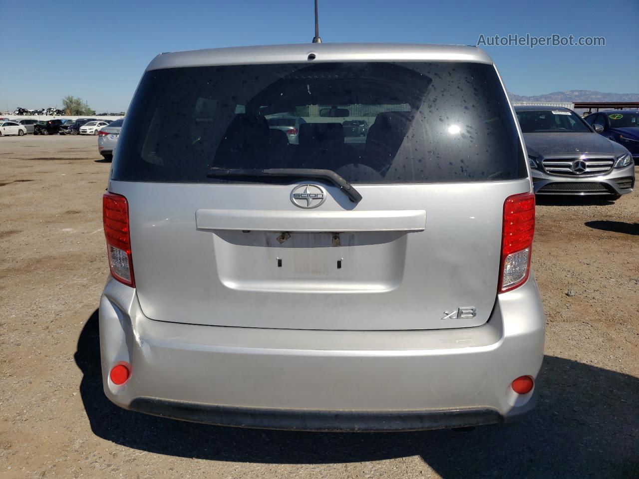 2015 Toyota Scion Xb  Silver vin: JTLZE4FE9FJ075791