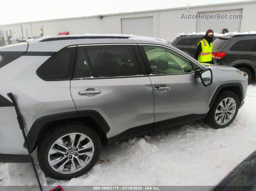 2020 Toyota Rav4 Xle Premium Silver vin: JTMA1RFV0LJ037413