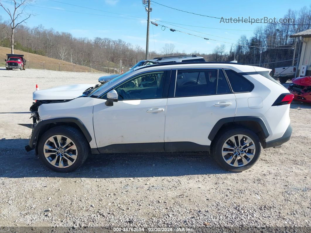 2019 Toyota Rav4 Xle Premium White vin: JTMA1RFVXKD515530