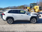 2019 Toyota Rav4 Xle Premium White vin: JTMA1RFVXKD515530