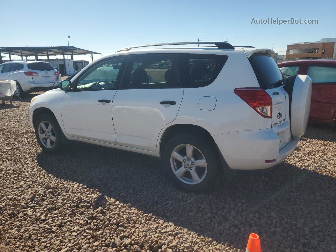 2007 Toyota Rav4  White vin: JTMBD33V076052838