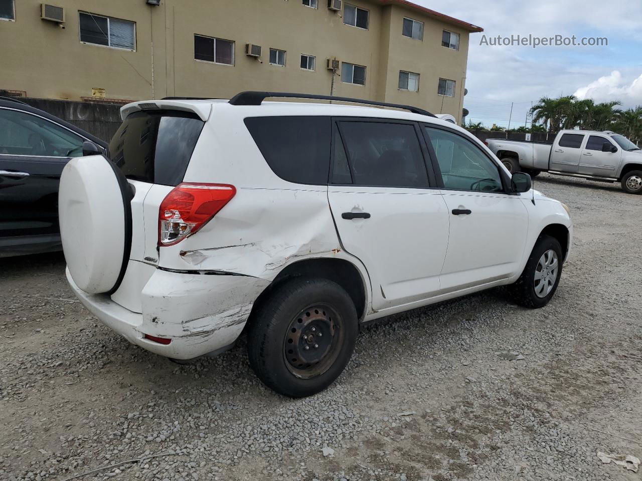 2007 Toyota Rav4  White vin: JTMBD33V476044788