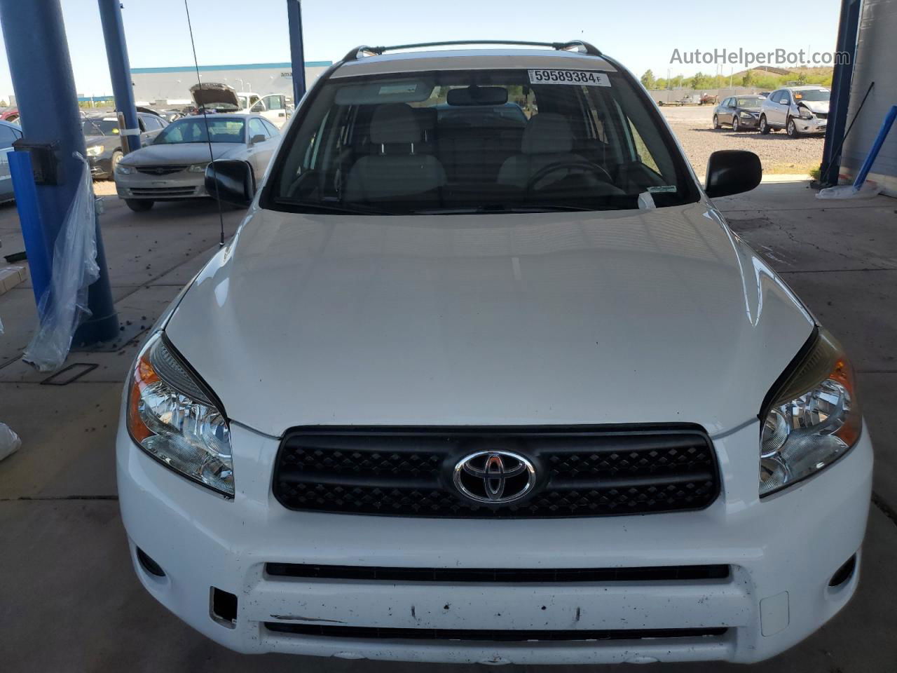 2007 Toyota Rav4  White vin: JTMBD33V776052903