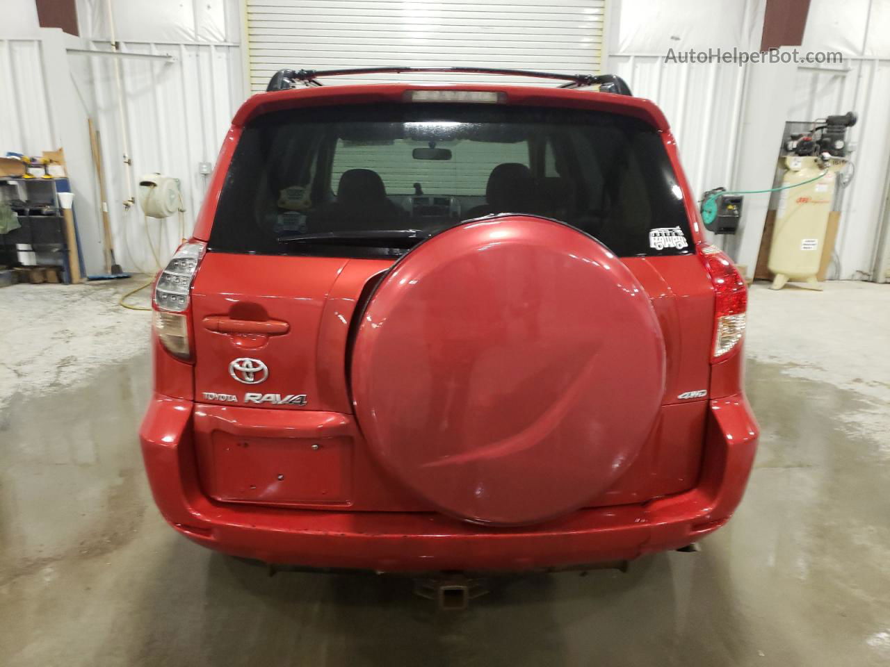 2007 Toyota Rav4  Red vin: JTMBD35V675051308