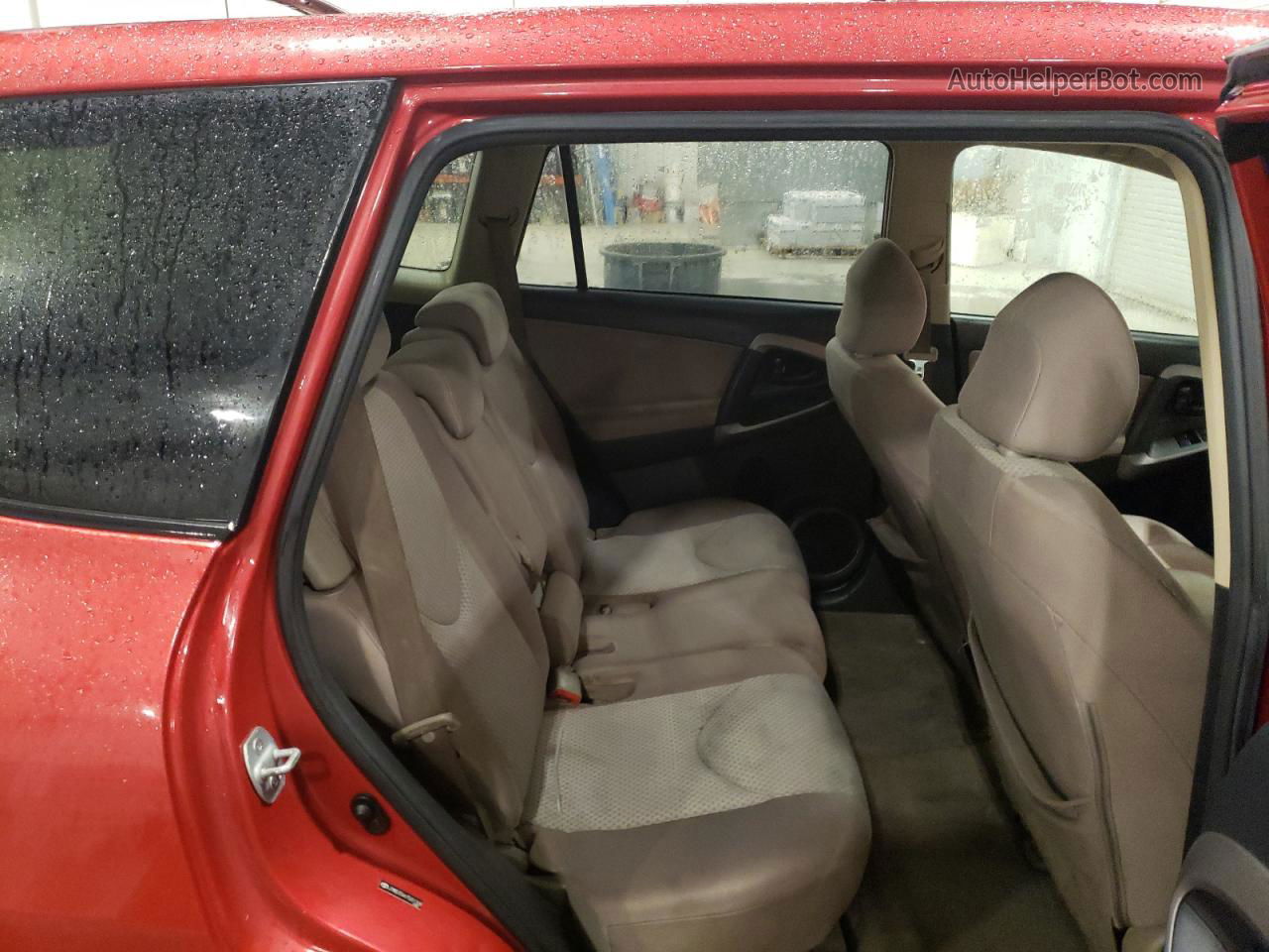 2007 Toyota Rav4  Red vin: JTMBD35V675051308