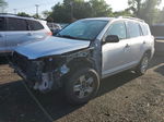 2010 Toyota Rav4  Серебряный vin: JTMBF4DV3AD031192