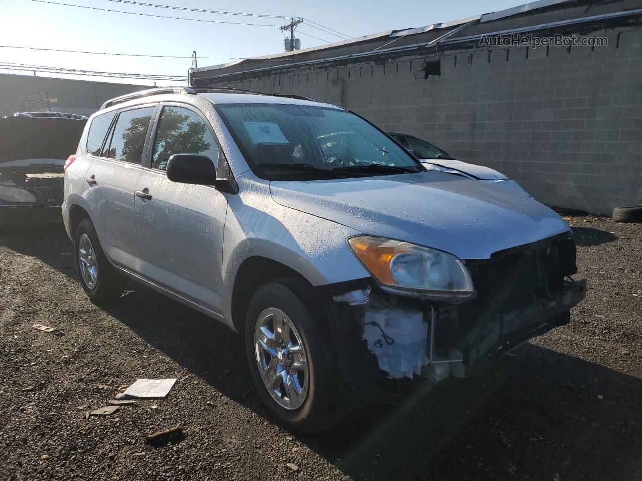 2010 Toyota Rav4  Серебряный vin: JTMBF4DV3AD031192