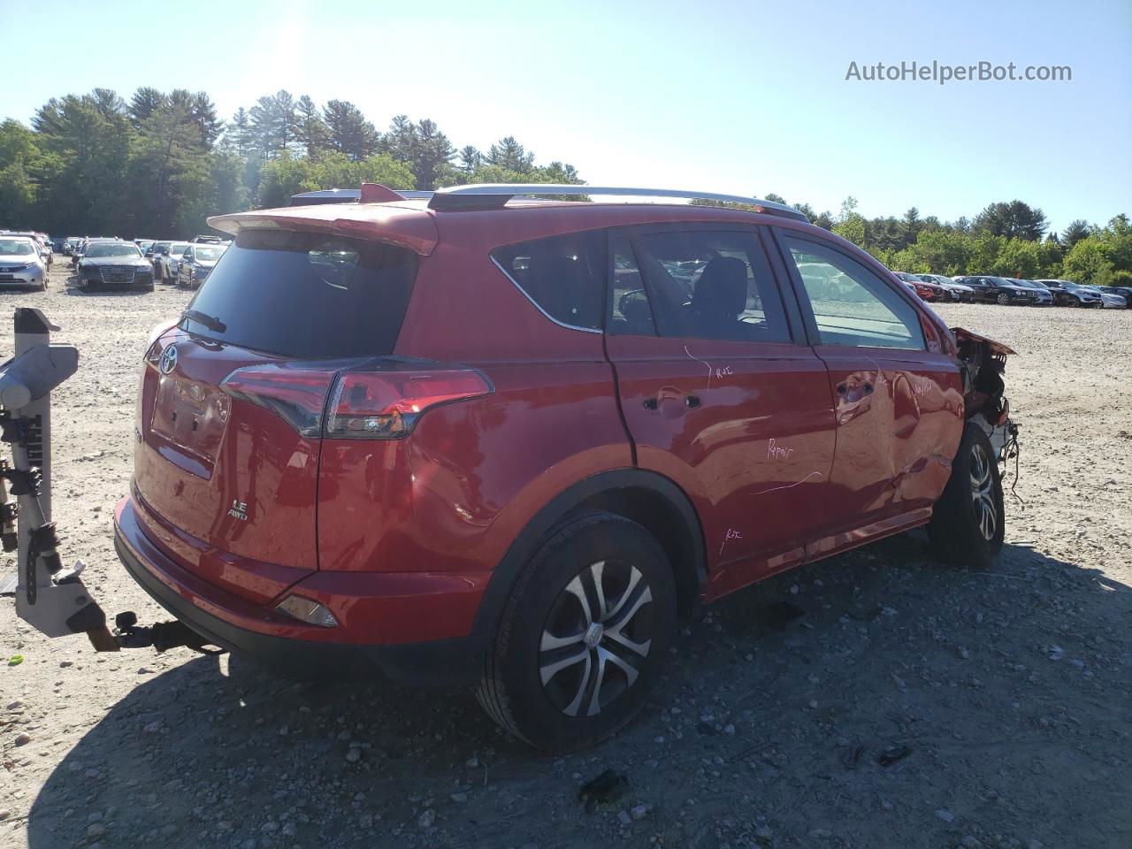 2016 Toyota Rav4 Le Красный vin: JTMBFREV0GJ060879