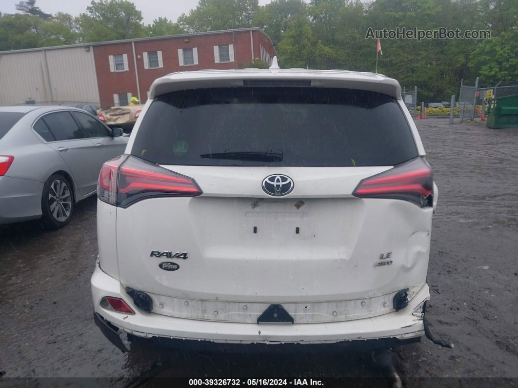 2018 Toyota Rav4 Le White vin: JTMBFREV0JJ729045