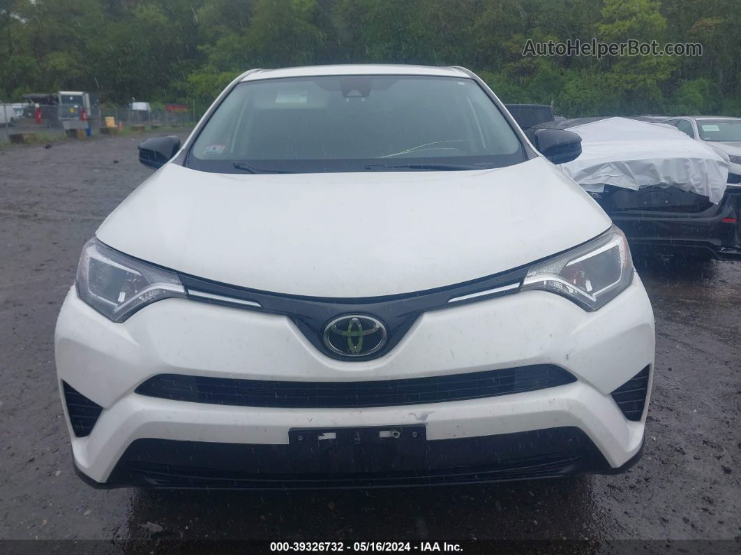 2018 Toyota Rav4 Le White vin: JTMBFREV0JJ729045