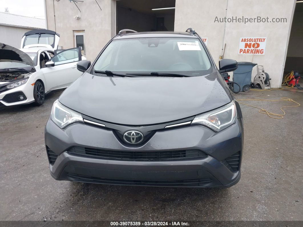 2017 Toyota Rav4 Le Gray vin: JTMBFREV1HJ111002