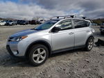 2015 Toyota Rav4 Le Silver vin: JTMBFREV2FD137782