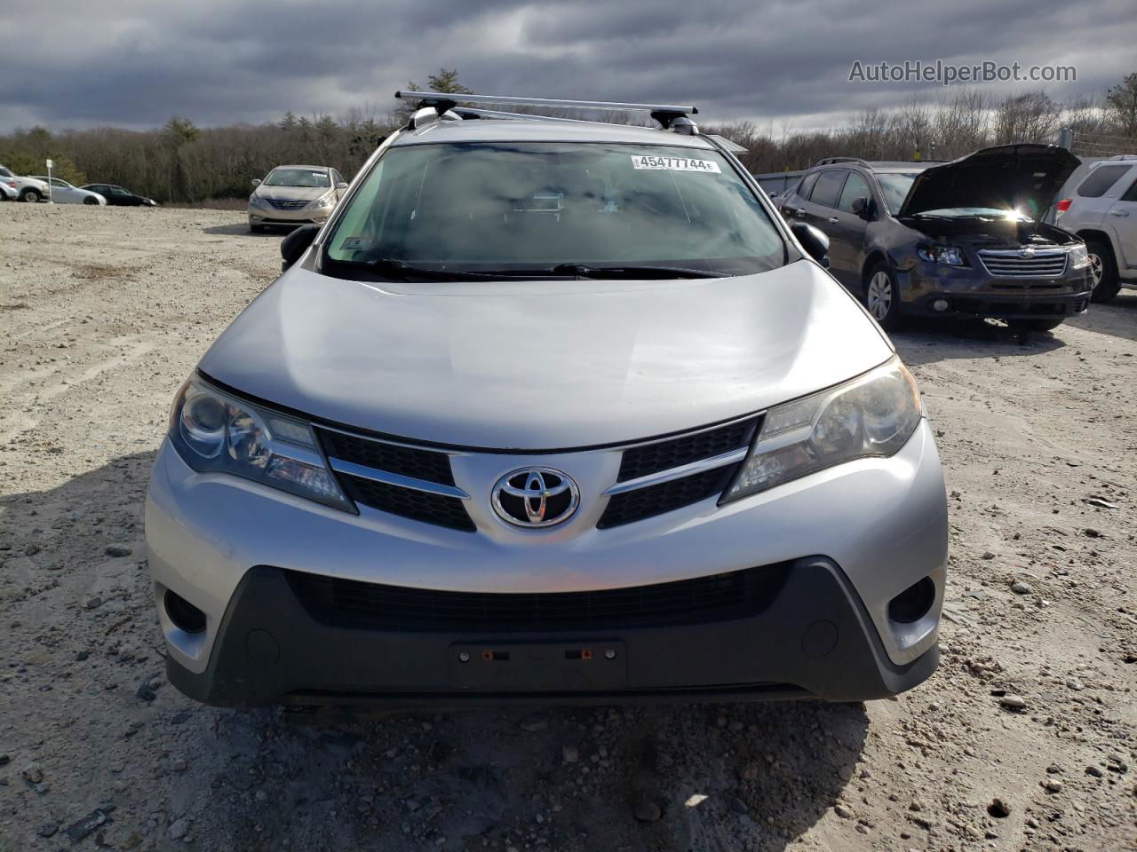 2015 Toyota Rav4 Le Silver vin: JTMBFREV2FD137782