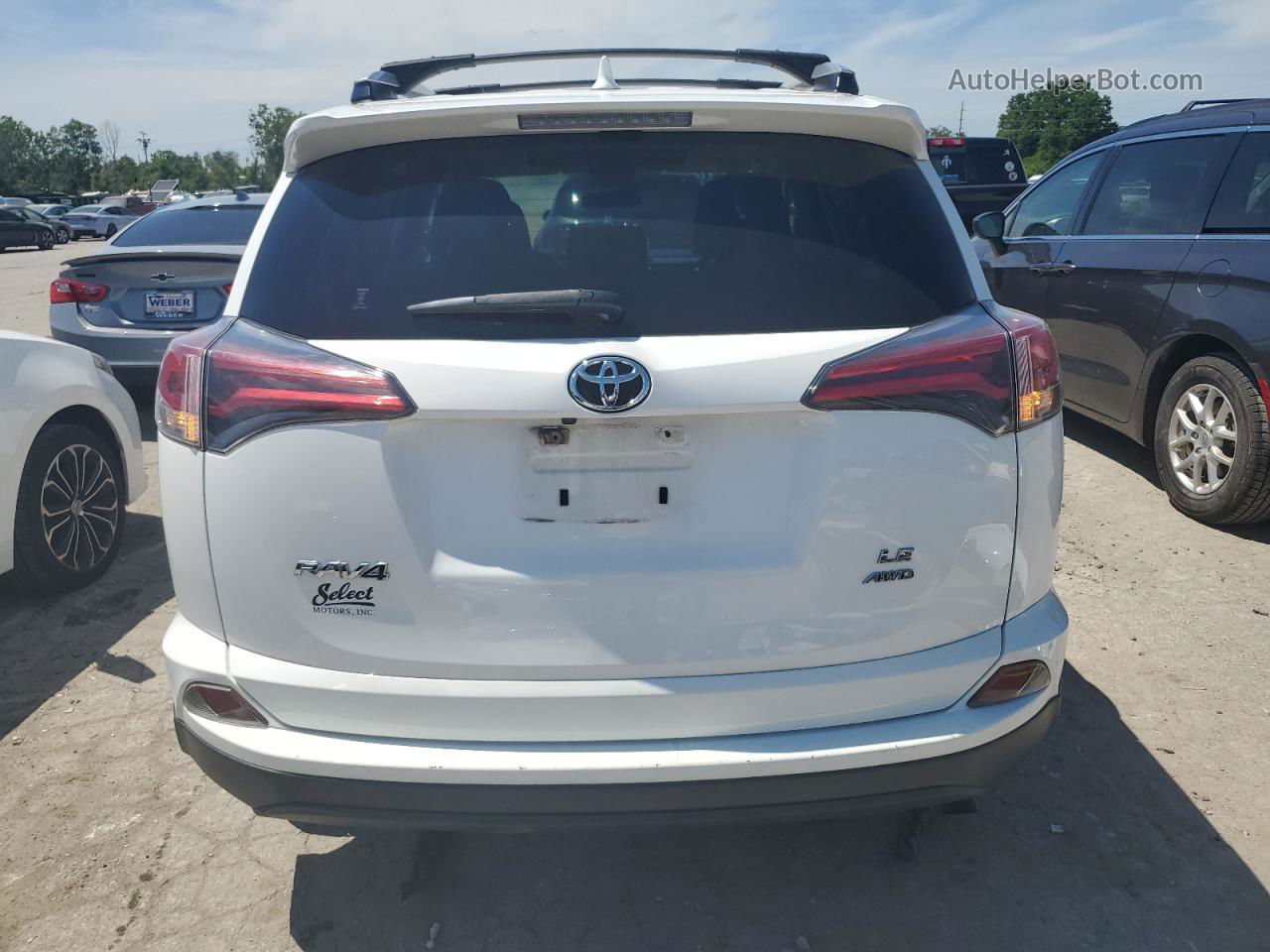 2016 Toyota Rav4 Le White vin: JTMBFREV2GJ055554