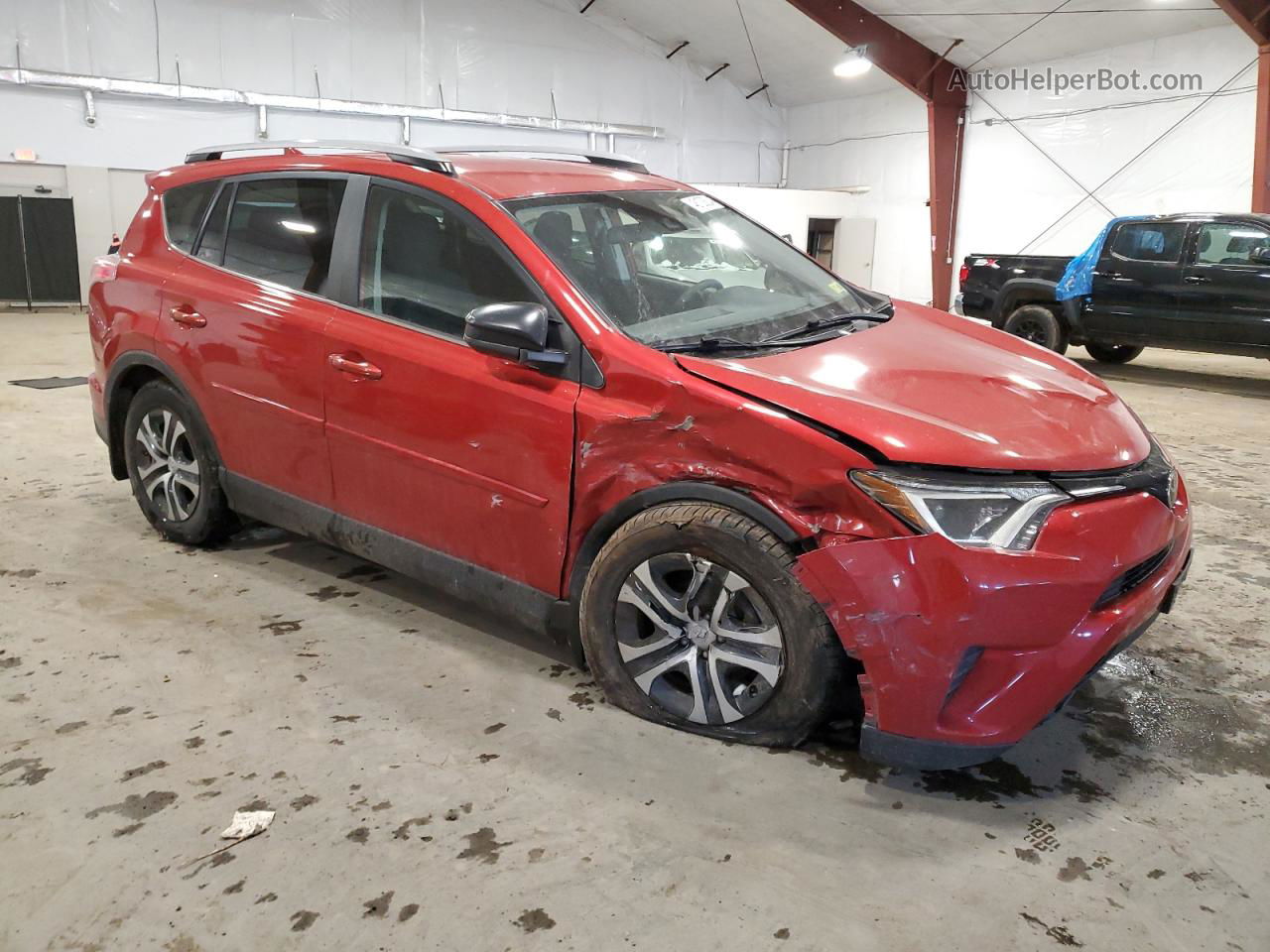 2017 Toyota Rav4 Le Красный vin: JTMBFREV2HJ127872