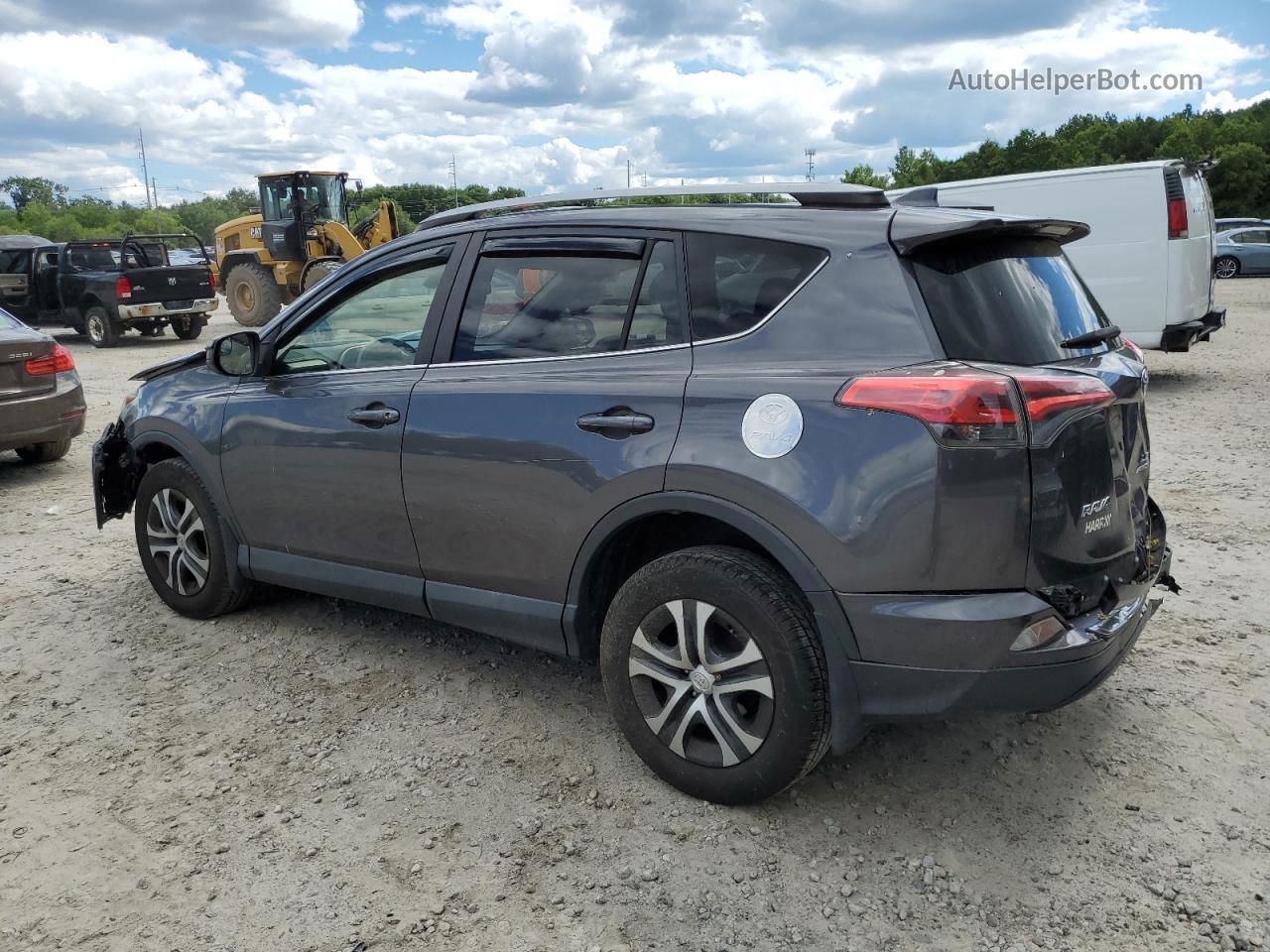 2017 Toyota Rav4 Le Gray vin: JTMBFREV2HJ143537